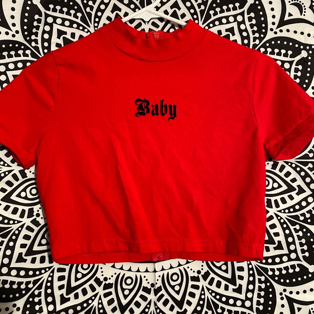 „Baby“ Forever 21 Crop top